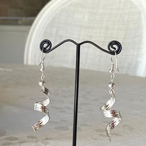 Sterling Silver Pierced Earrings Swirl Curl Dangle Drop Light Weight Shiny 925